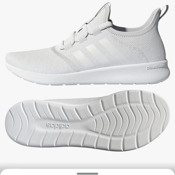 adidas Shoes - Women's size 8 adidas